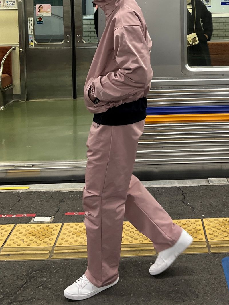 Betty set up two-way pants