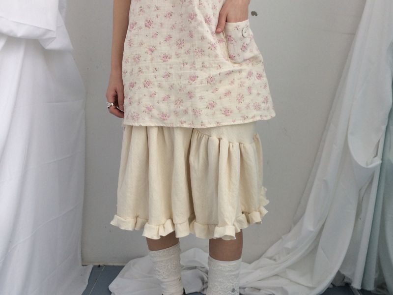 Flare cotton incision skirt