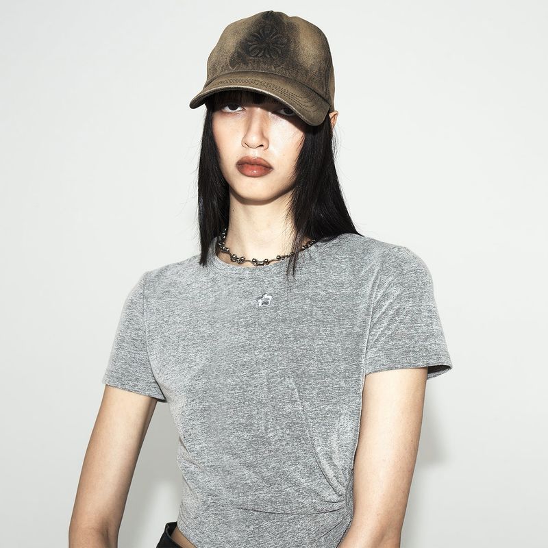 ULKIN（オルキン）の「[ULKIN] MUGUNG ウォッシュドエンボスデニムボールキャップ_ダスティベージュ（帽子）」