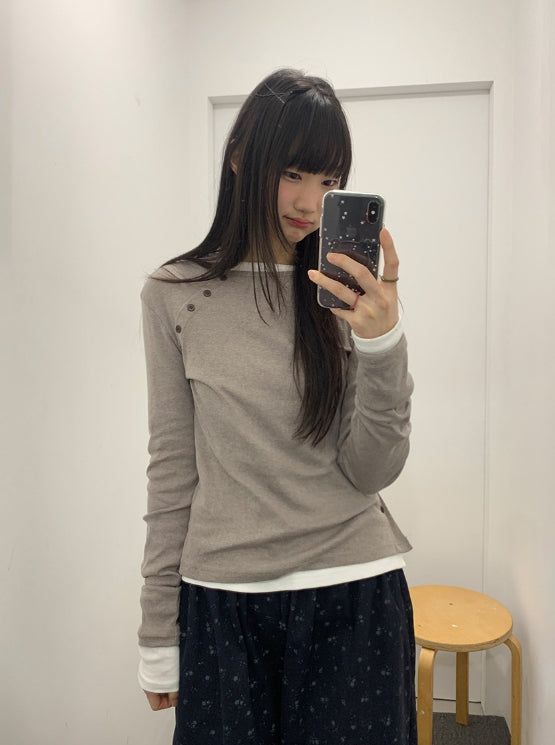 カニットダイアゴナルボタンラウンド長袖Tシャツ