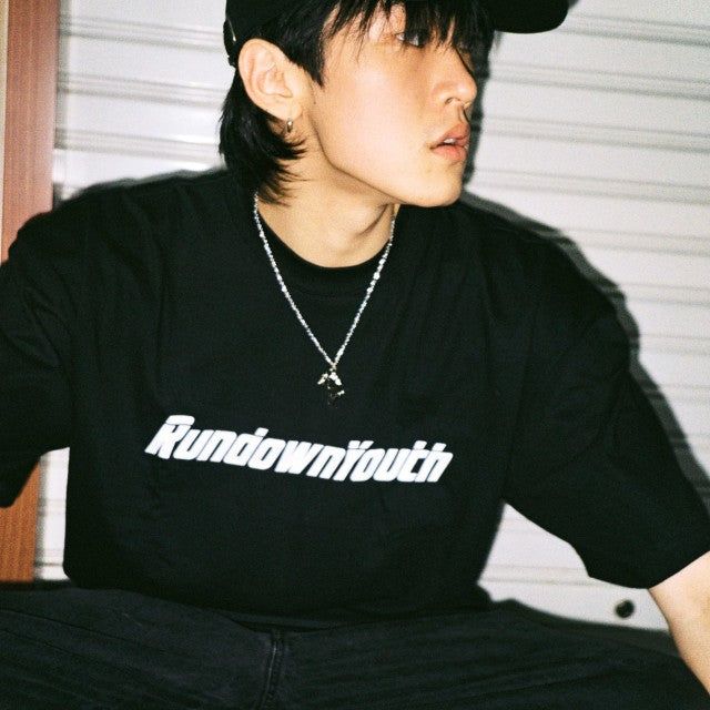 THE NEW 'back to basic' LOGO 046 (Black)