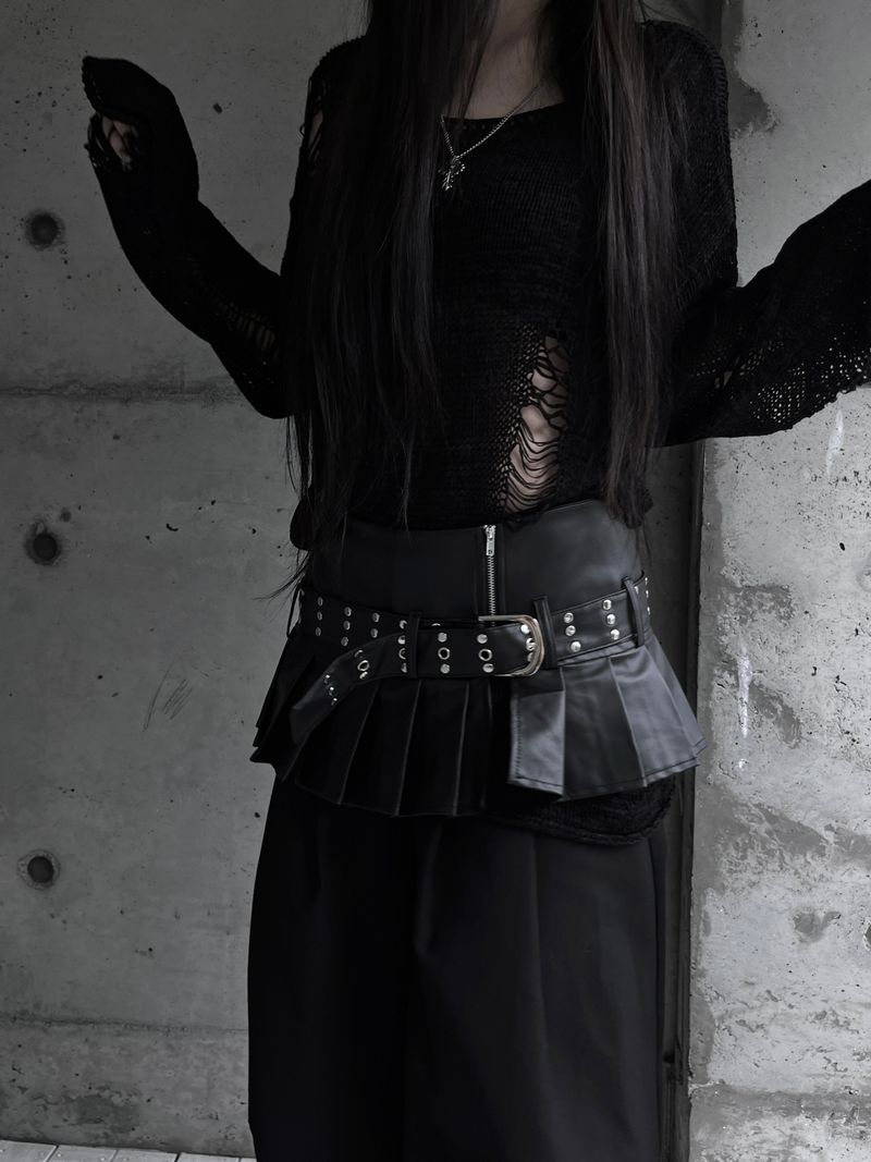 chic layered pleated leather skirt