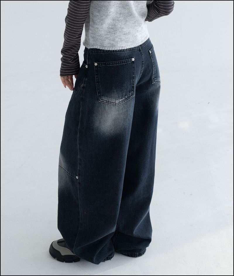 Ender curved wide ballon pants