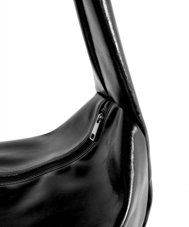 Loop gloss black