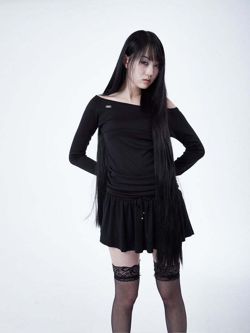 RAGLAN METAL LOGO DRESS [BLACK]