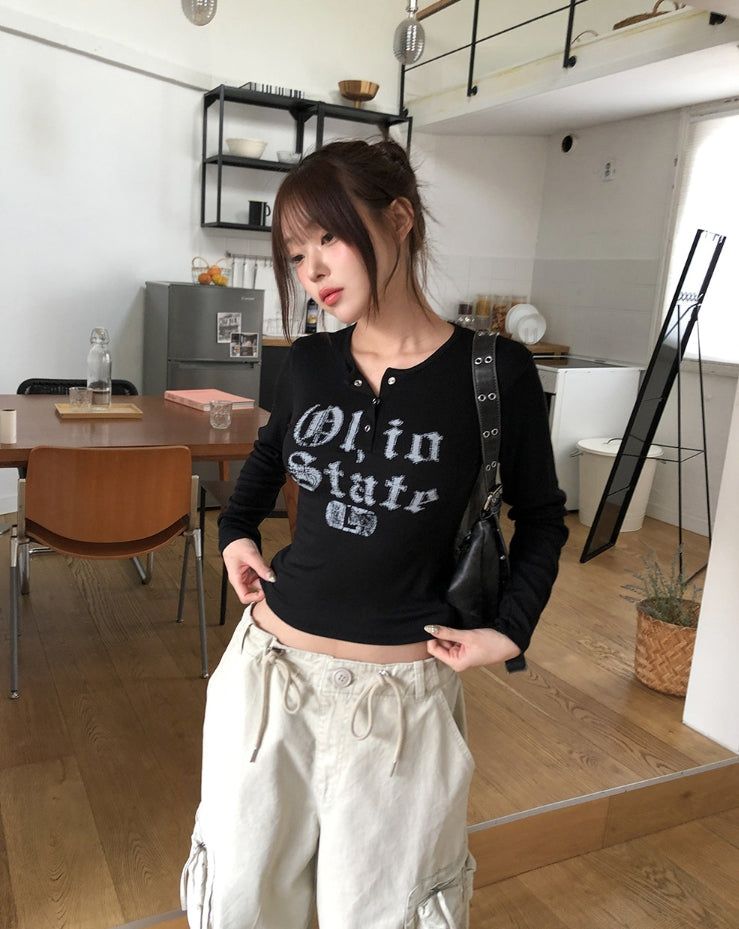 State Crack Lettering Button Long Sleeve