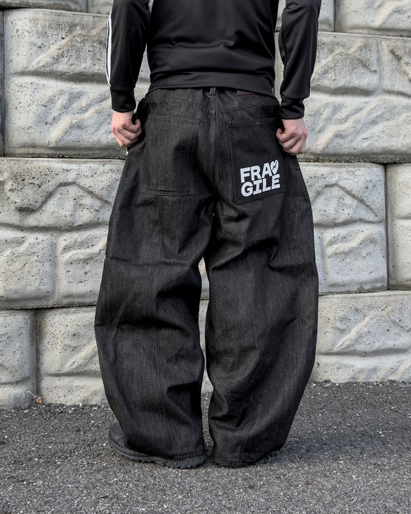 Vector graphic wide denim pants