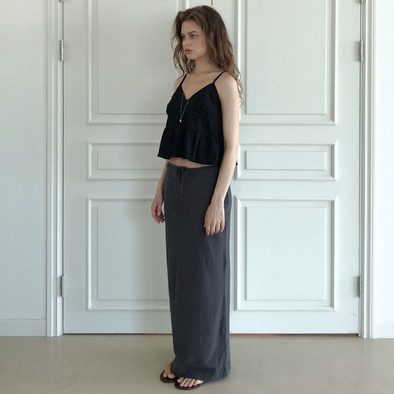 Maga sleeveless blouse (black)