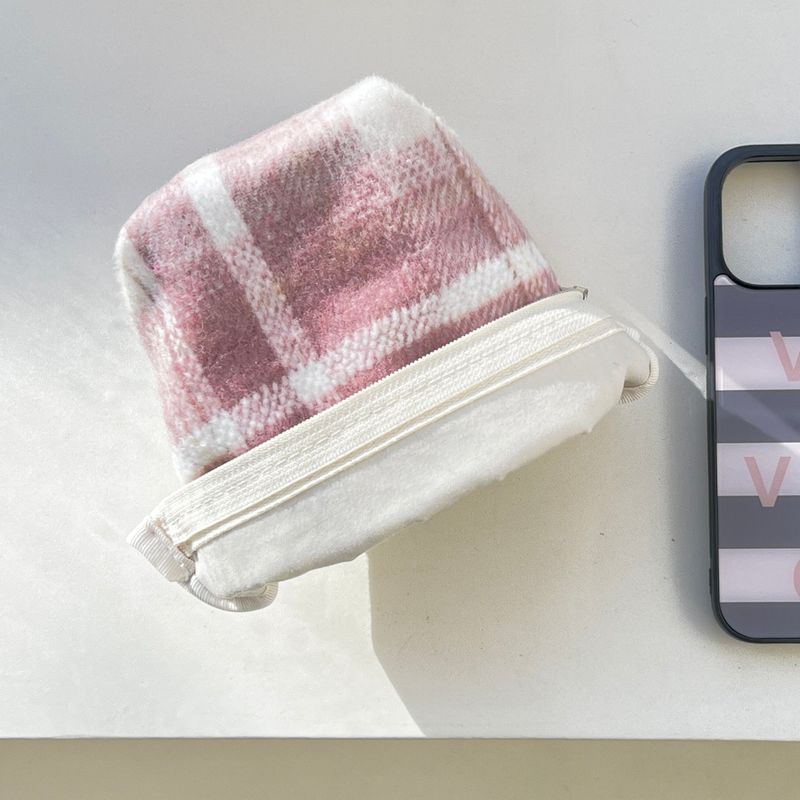 classic pouch_check pink
