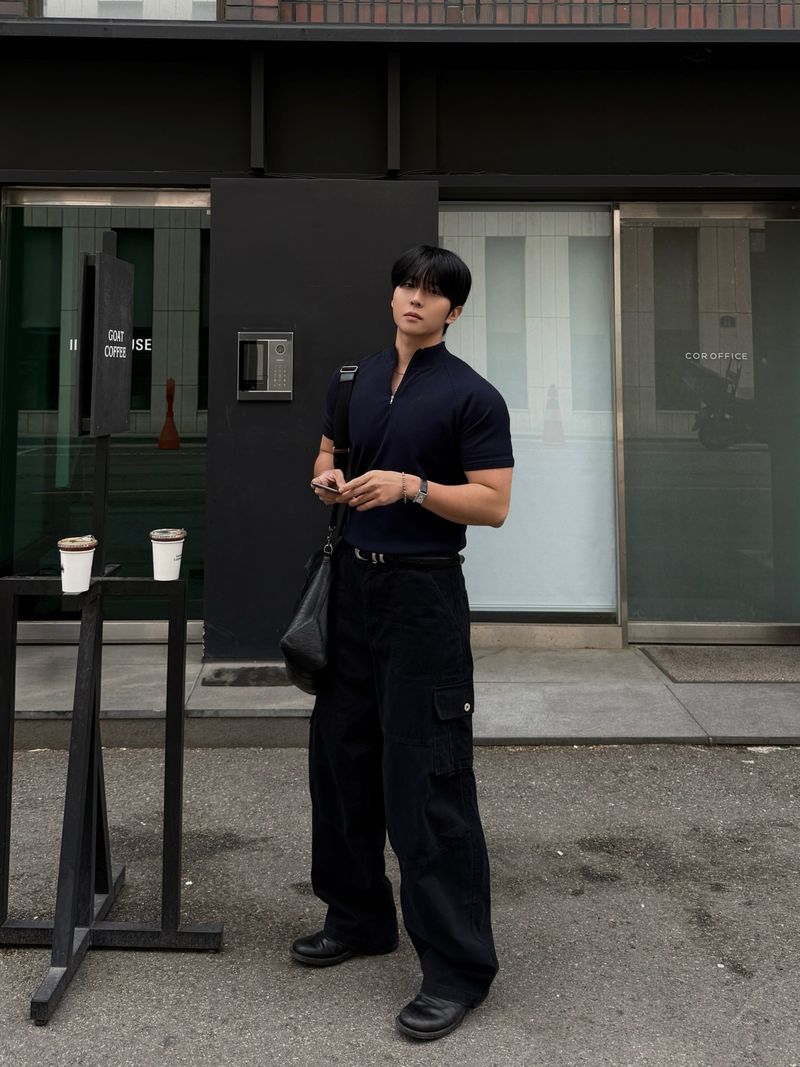 Sain zip-up short sleeve