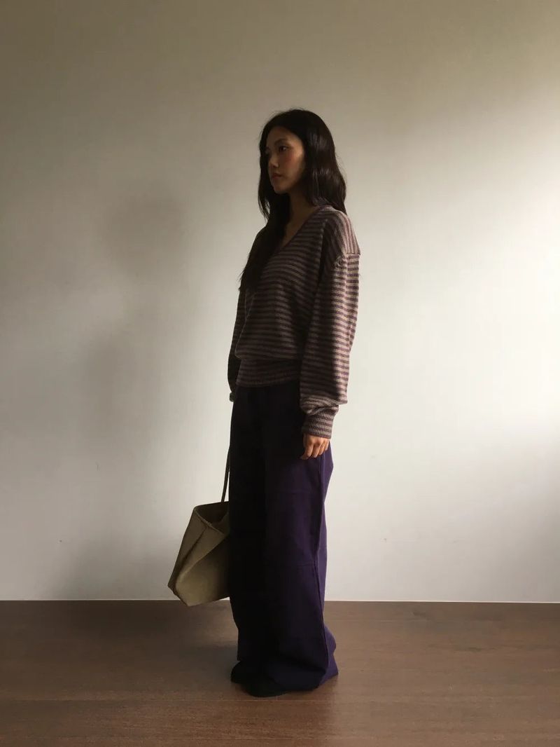 Cebu striped V-neck knit (2color)