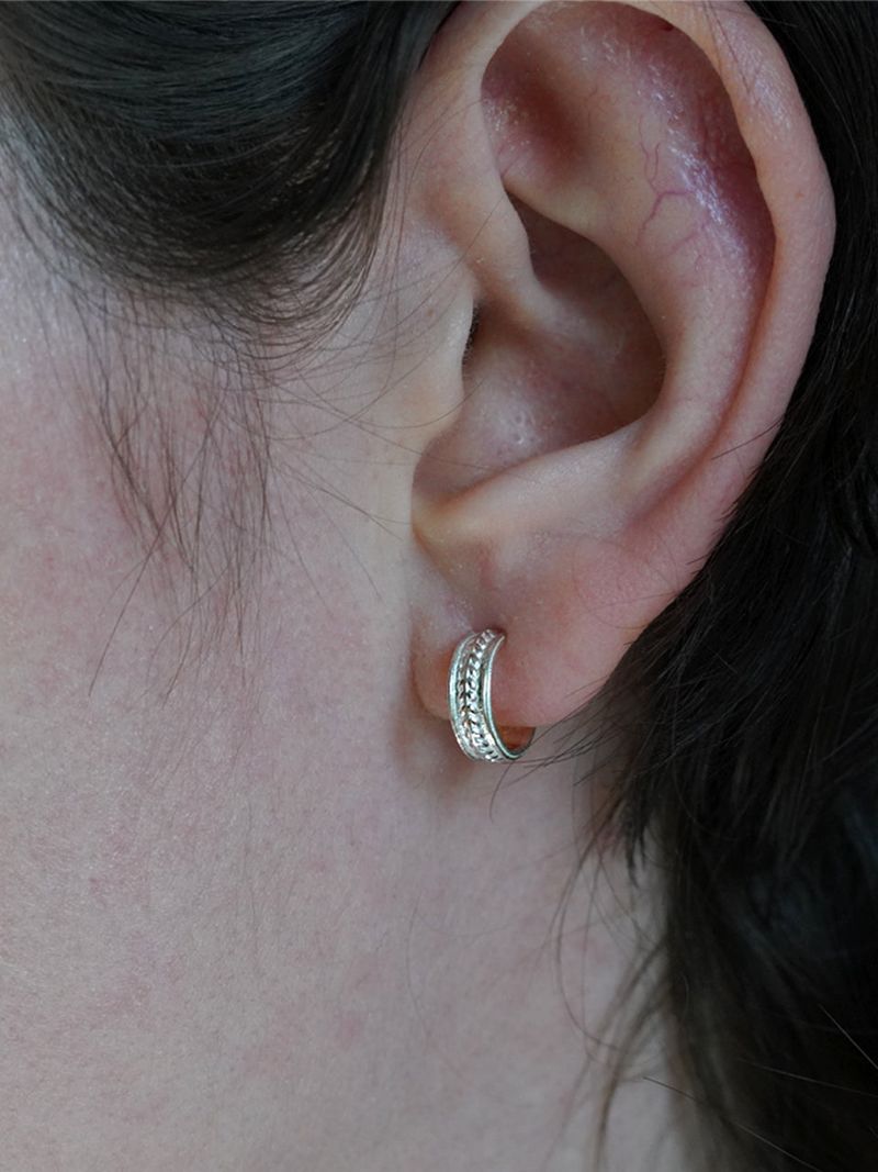 OVERGREY（オーバーグレイ）の「Laurel Earrings 1 - Silver（Accessories）」