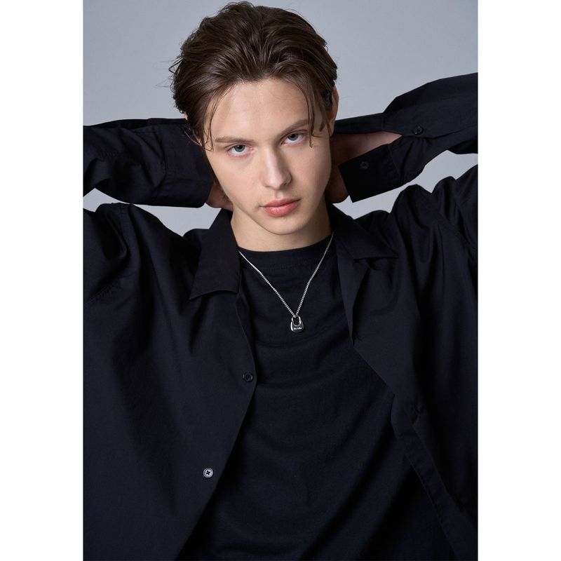 HOBO LOCK SLIM CHAIN NECKLACE