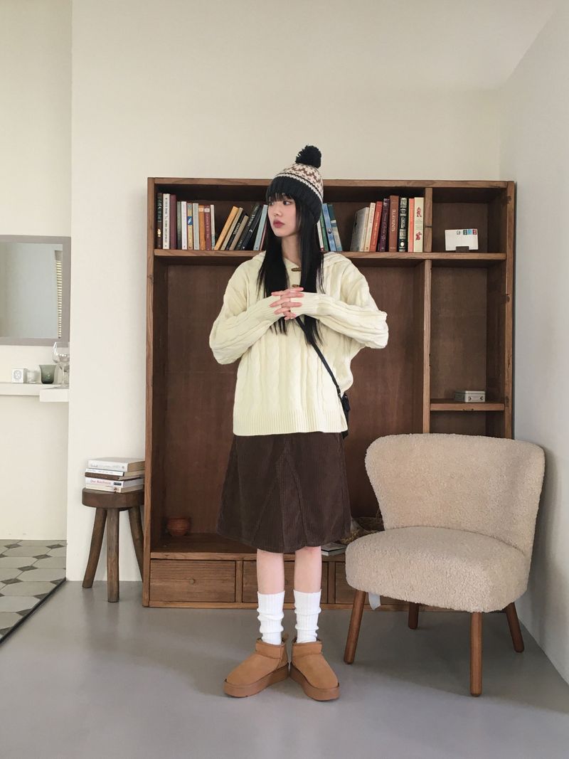 ロニンコーデュロイカットAラインミディスカート