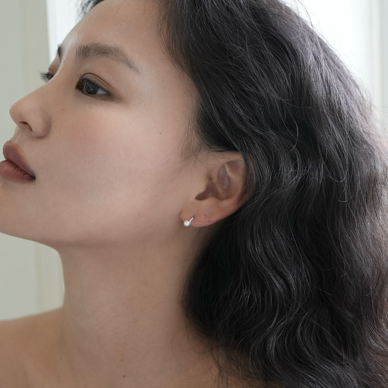 amenudo（アメヌード）の「8mmパールピアス（シルバー925）（アクセサリー）」