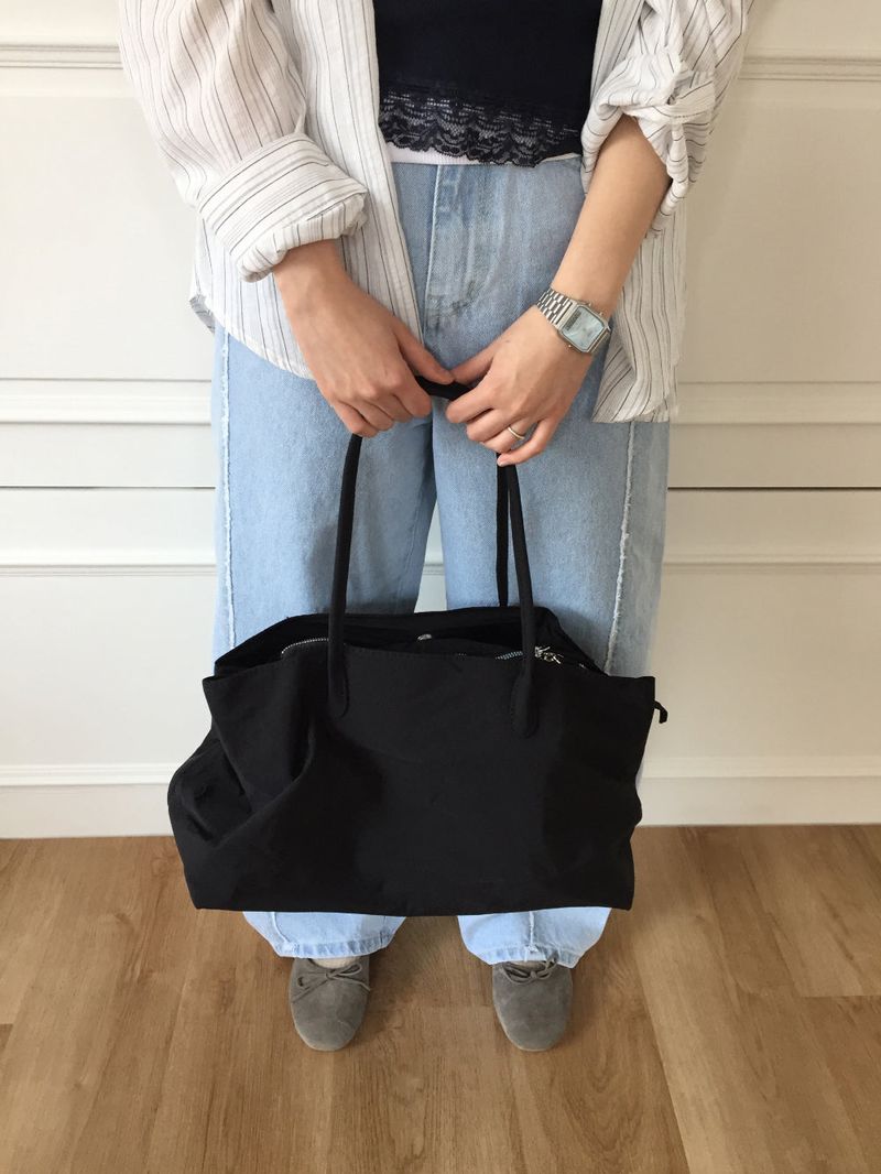 DUGGY(ダギー)の「Nomad Carryall Shoulder Bag (1color)(Bags)」