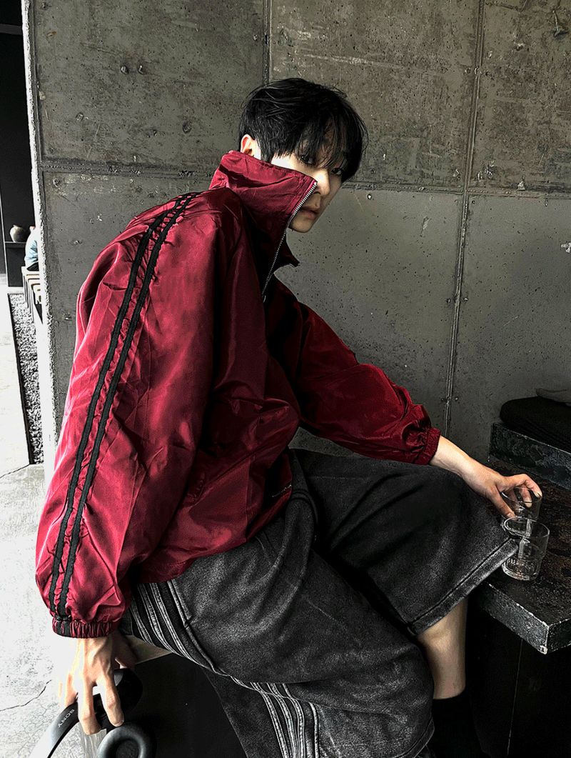 Lightweight High-Neck Side Track Wind Jacket
