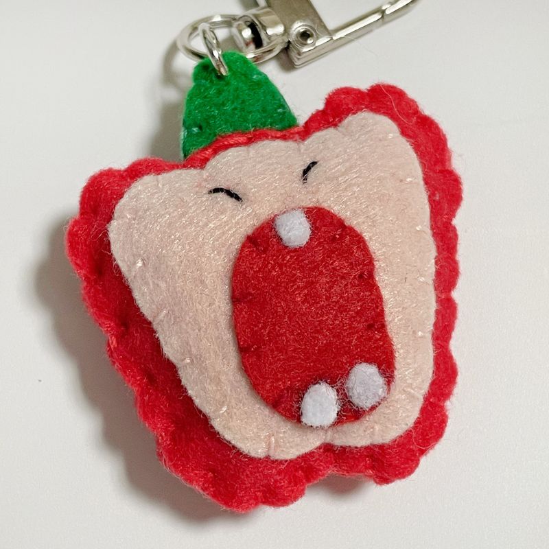[MADE] Angry Paprika Key ring