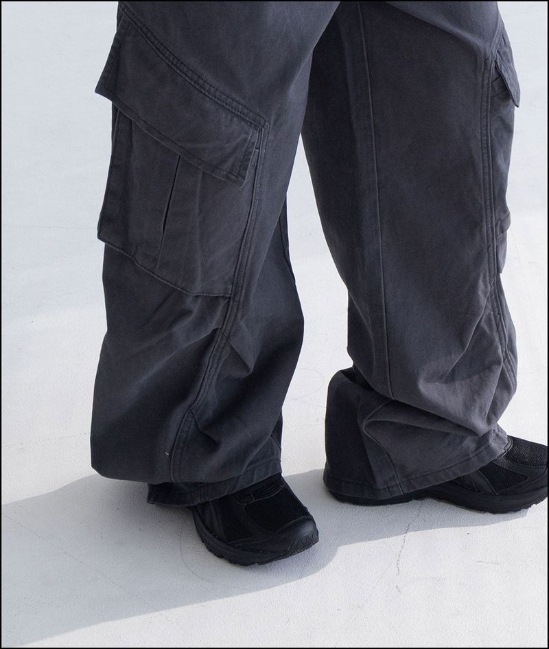 Koke pigment cotton cargo pants