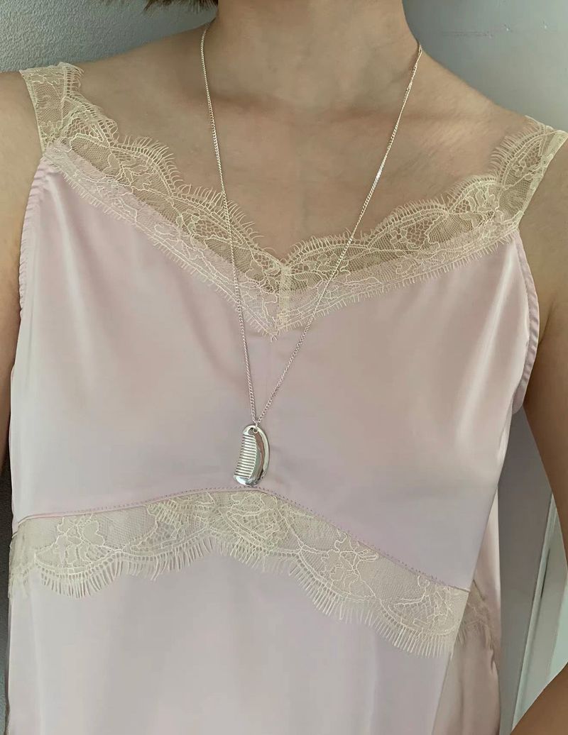 Twinkle mini comb necklace