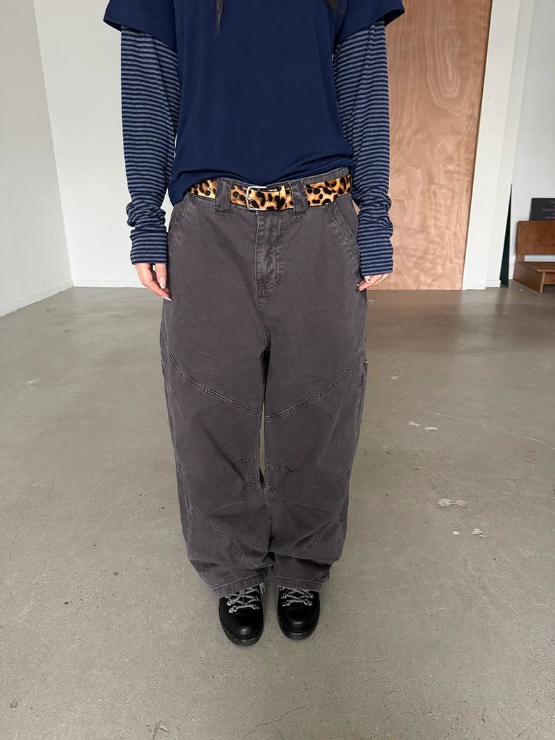 diagonal line pants