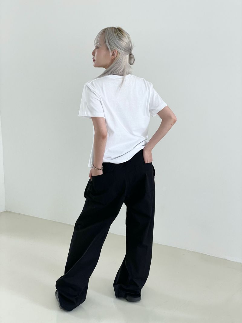 Instantaneous basic t-shirt