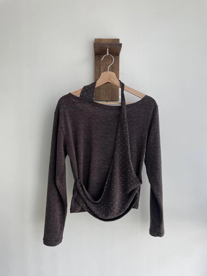 Lodi dot off-shoulder knit