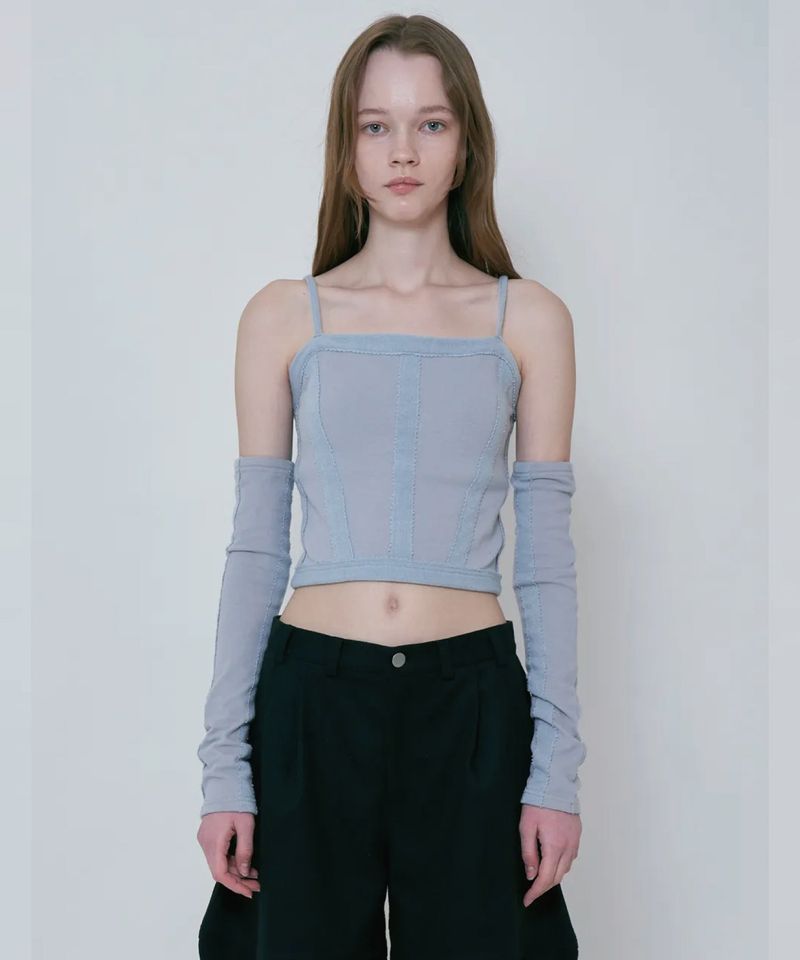 VIAVANDA（ヴィアヴァンダ）の「ARM SLEEVE BRA CAMISOLE（Tops）」
