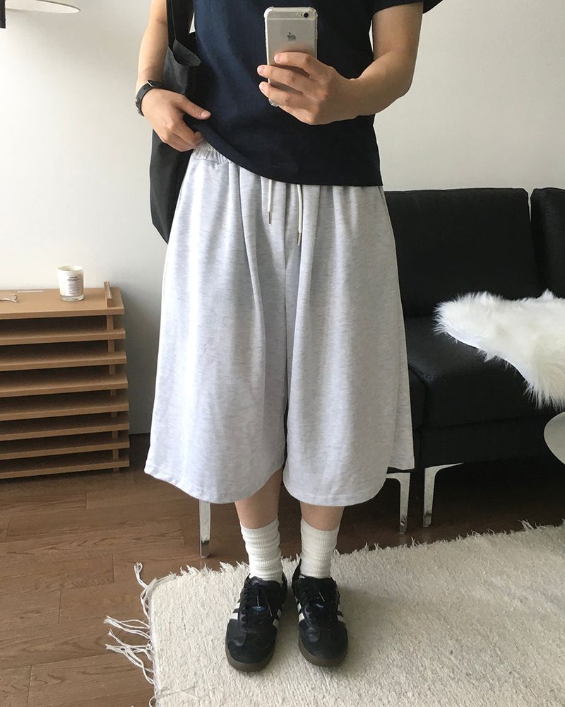 Hatin Sweat Half Pants