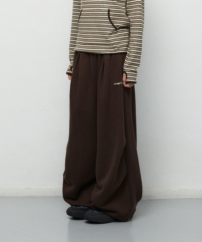 TWO-TUCK WIDE SWEAT PANTS_BROWN