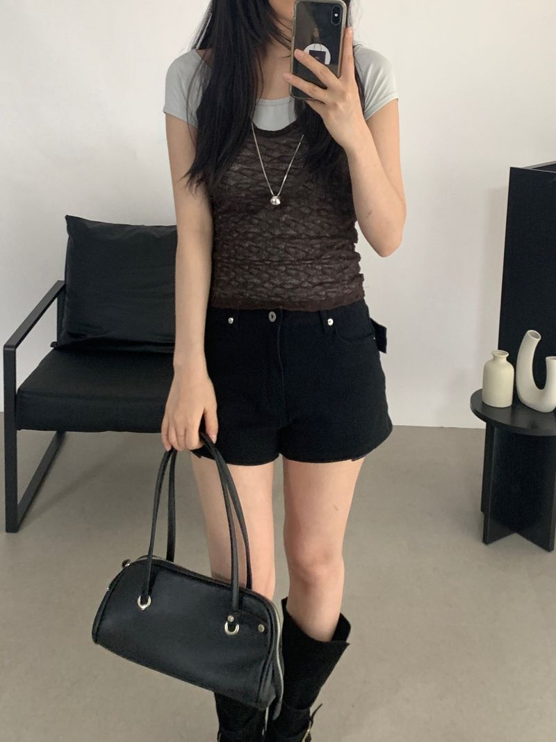 Luisa eyelet belt shorts