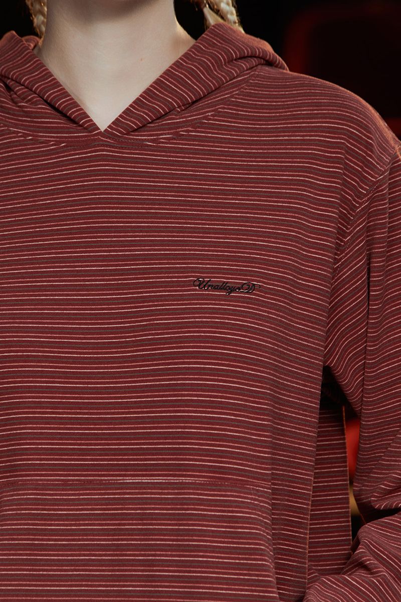 STRIPE LOGO HOODIE / BURGUNDY