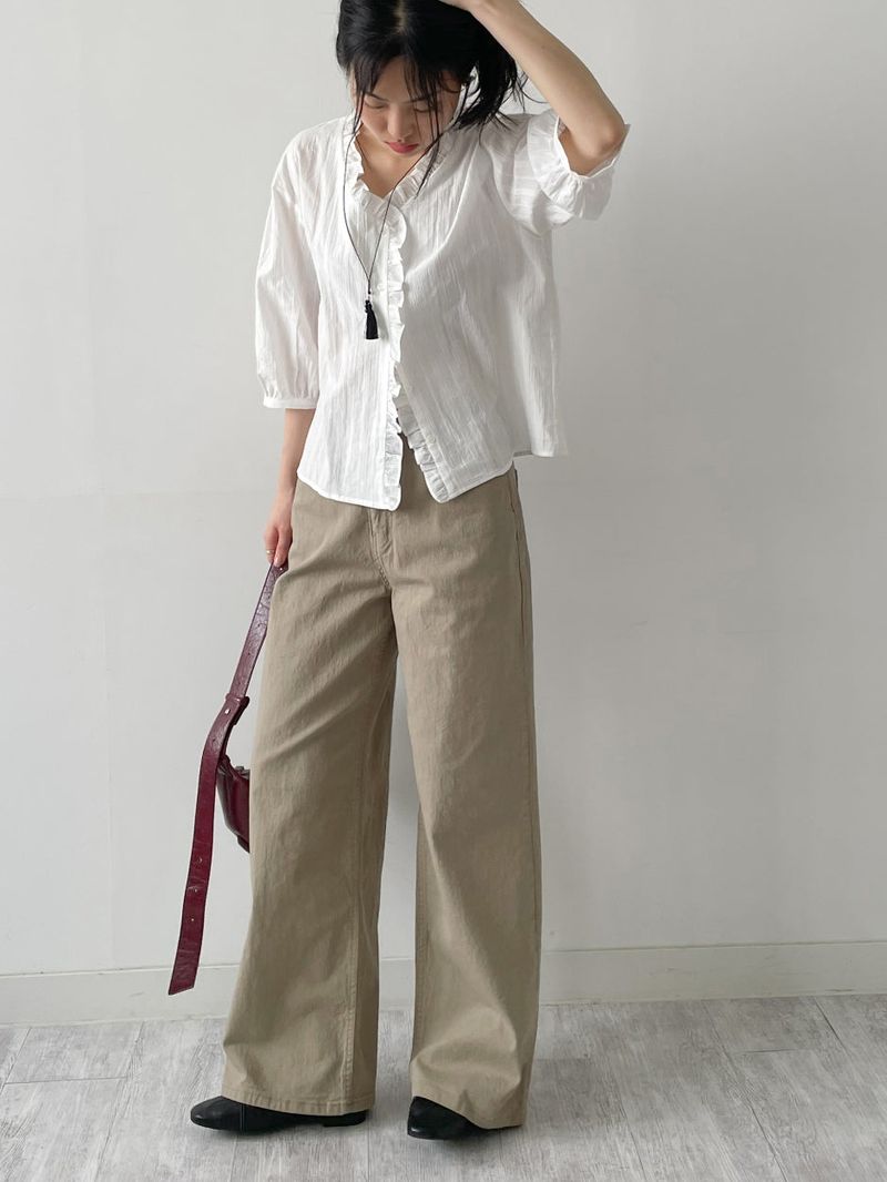 Frill V-neck Three Quarter Blouse