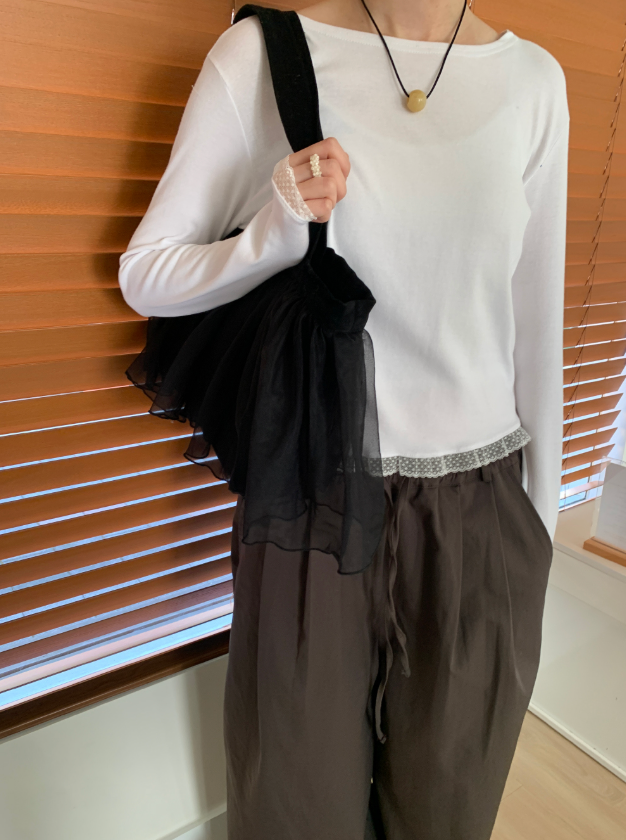 ドモンフリルレーストートバッグ