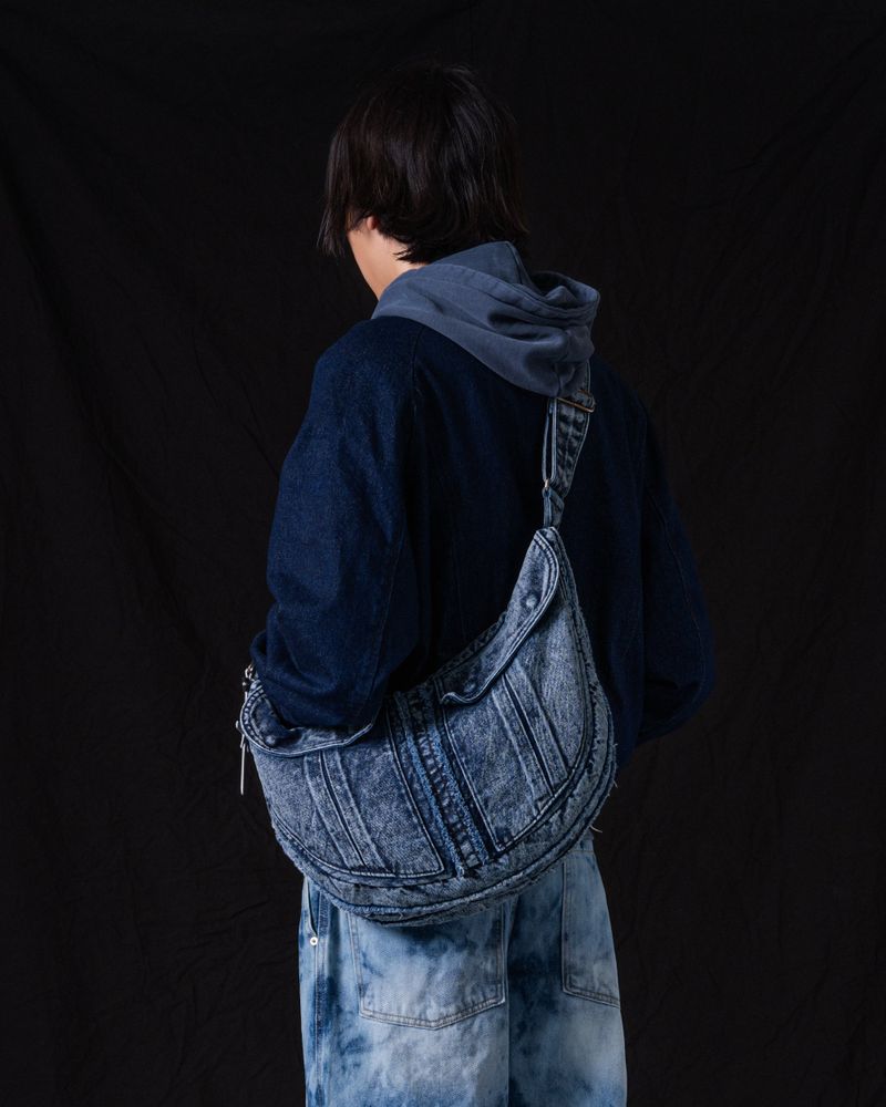 Washed Denim Shoulder Bag (Blue)