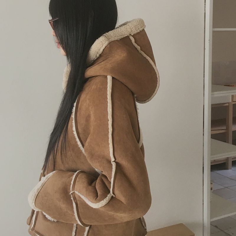 Most Wool Hooded Mustang Short Jacket