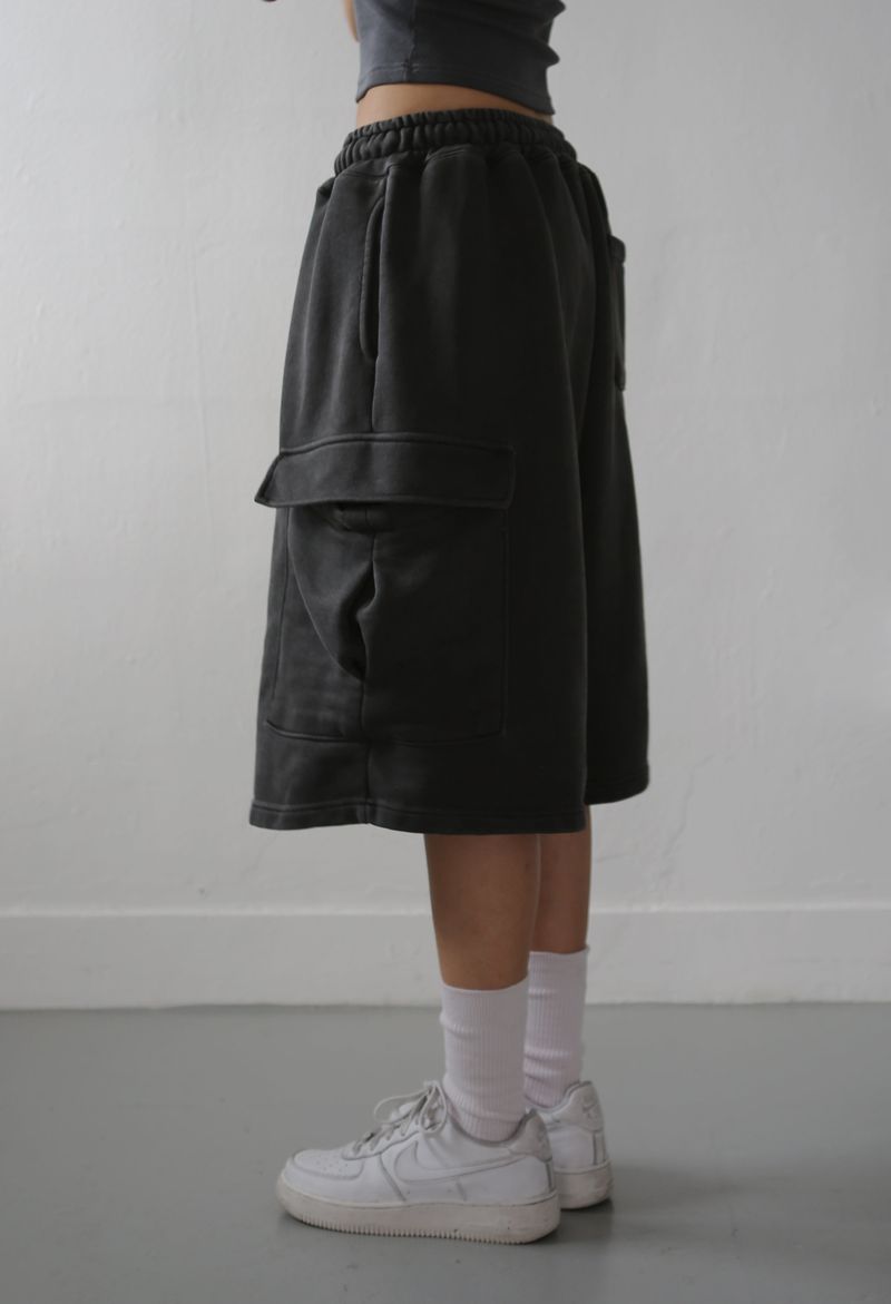 ASH PIGMENT BERMUDA PANTS