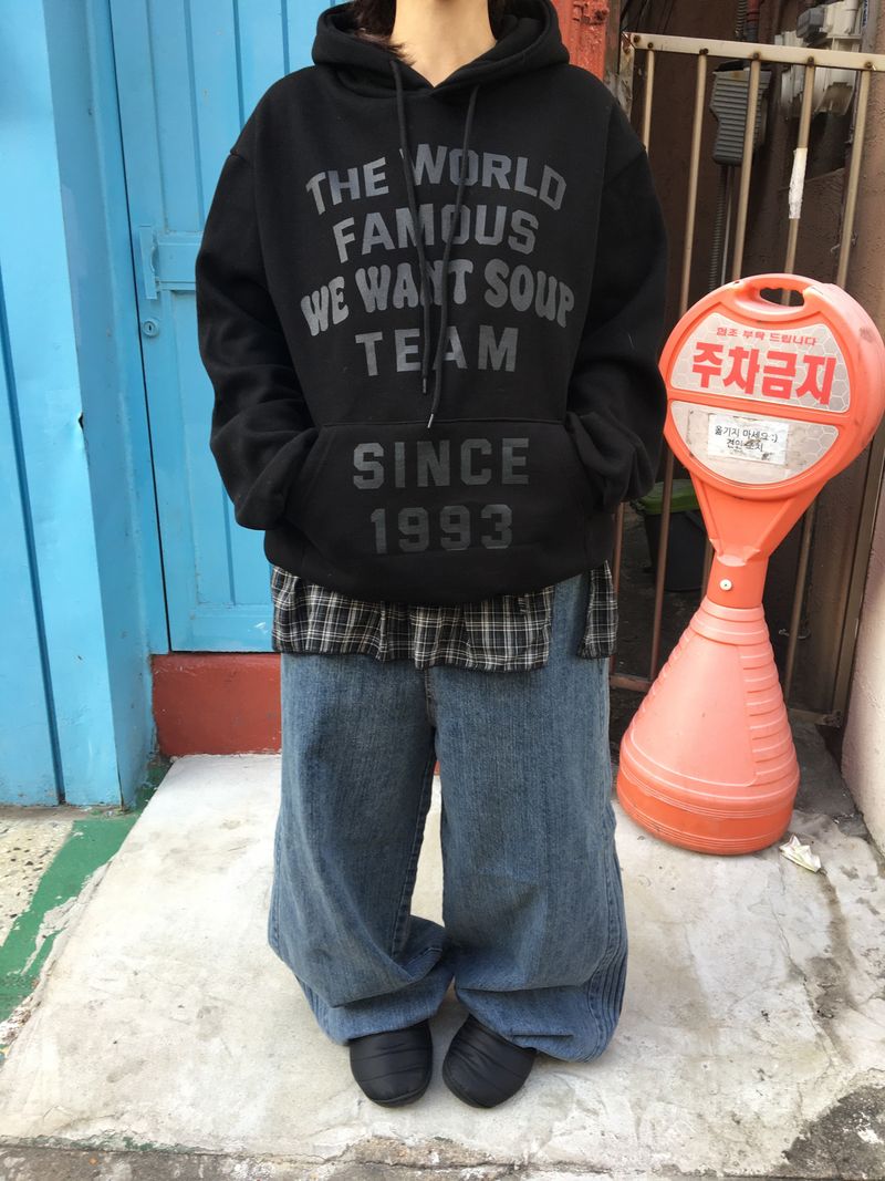  lettering hoodie