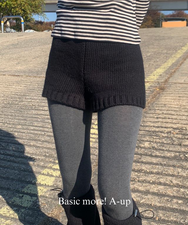 AUP（エイアップ）の「ジェニーニットショートパンツ(2colors)（パンツ）」