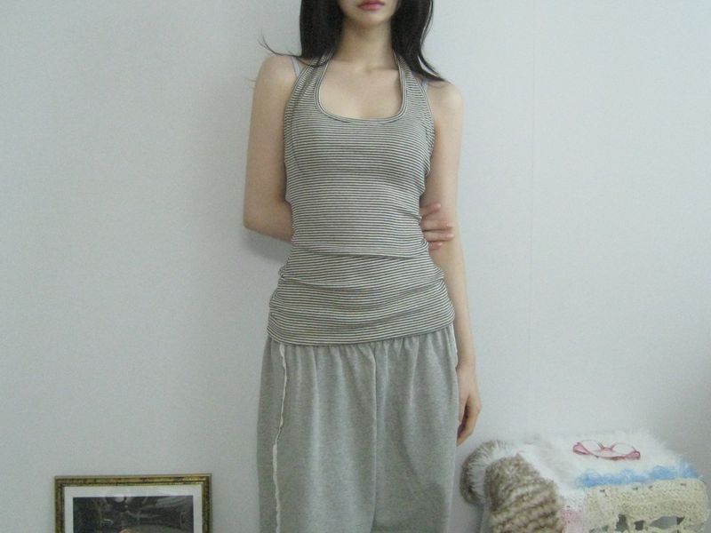 day halter sleeveless