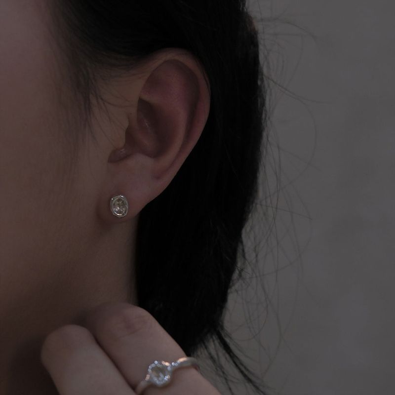 [MADE] mini eris earring