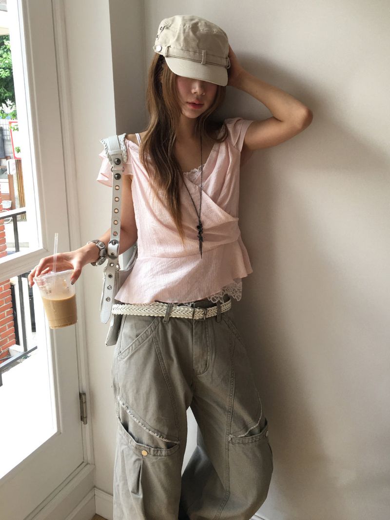 Dining wrap frill blouse