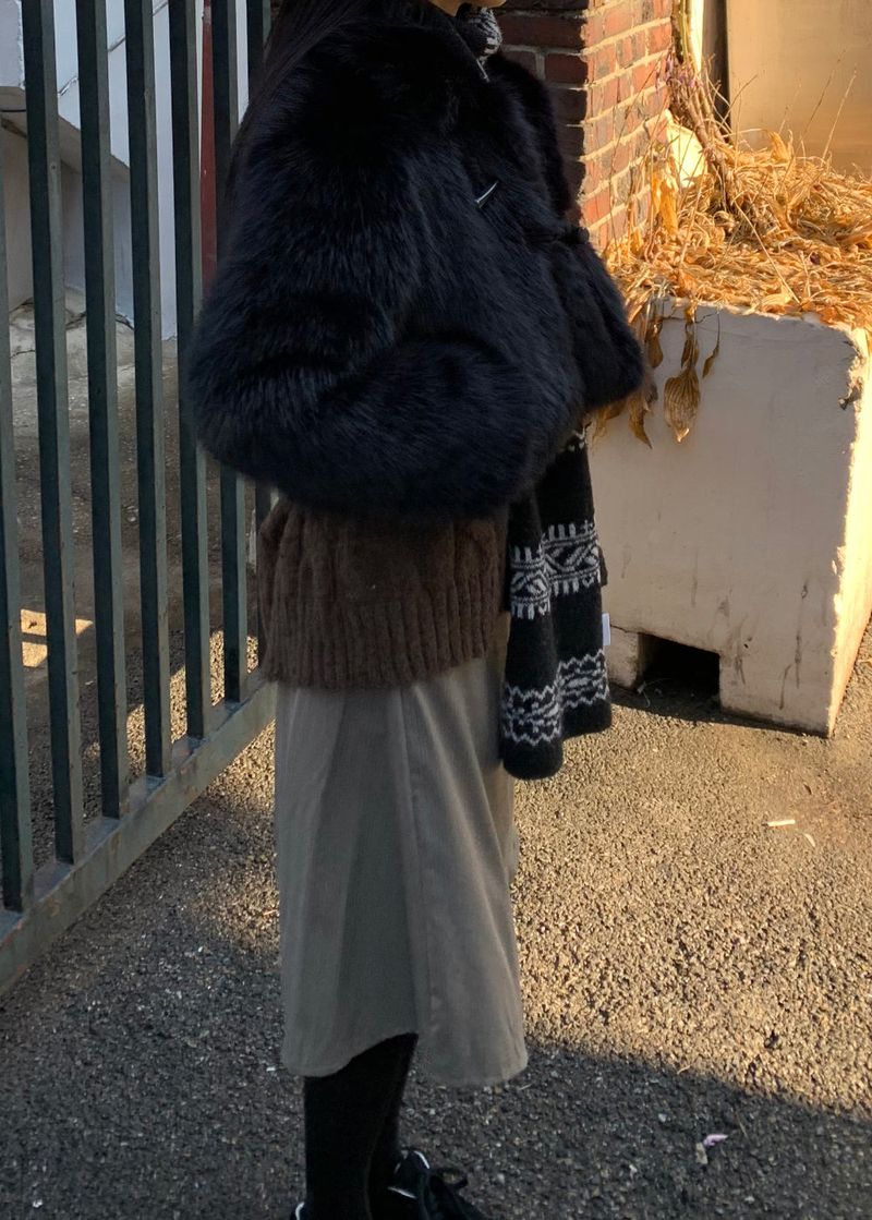  BLACK FUR CROP JACKET