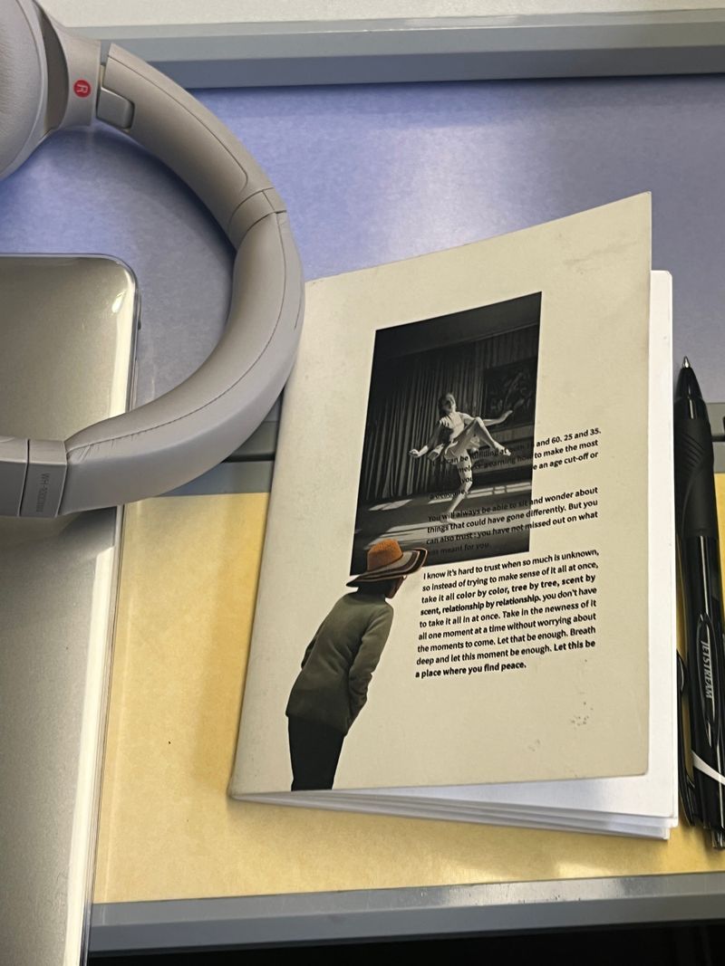  A6 NOTEBOOK - THE AUDIENCE (stitch binding)