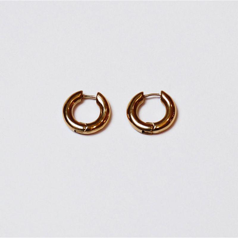 フープピアス