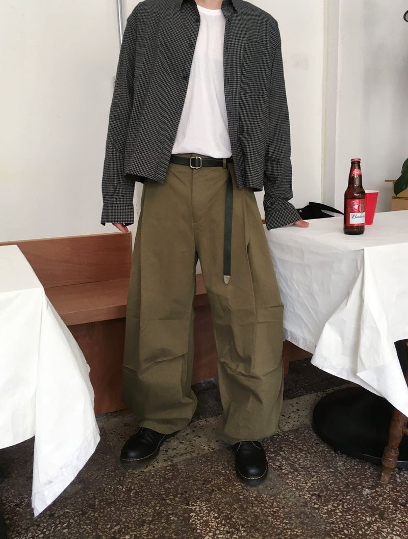 HOLY IN CODE（ホーリーインコード）の「No.1385 P curved wide cotton PT (4color)（Pants）」