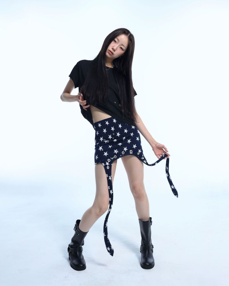 Star Eyelet halterneck sleeveless (navy)