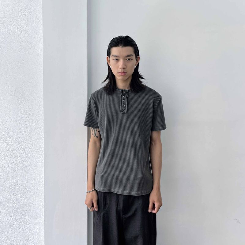 FADE MEET（フェードミート）の「Faded Ribbed Henley Shirt（Tops）」