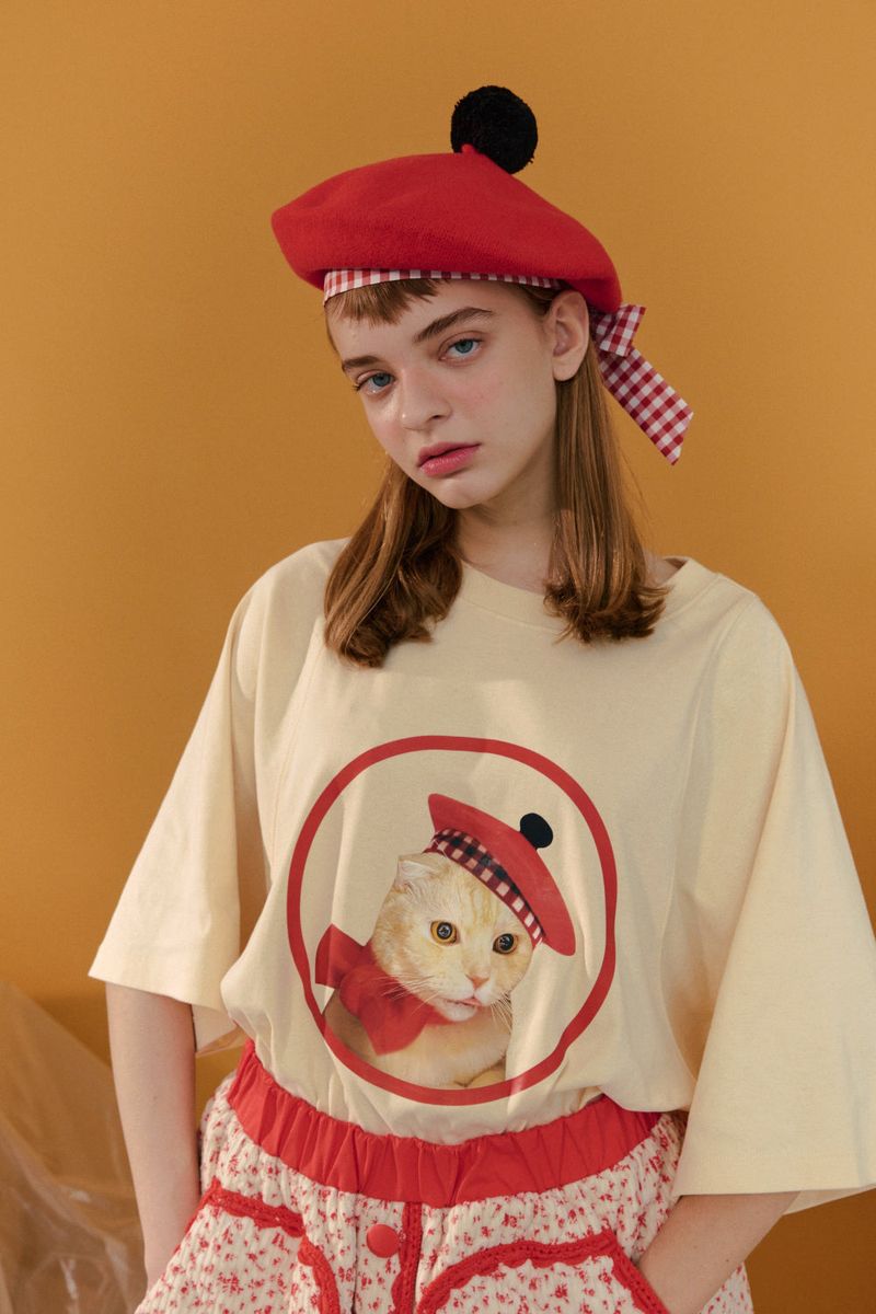 Hat on cat T-shirt