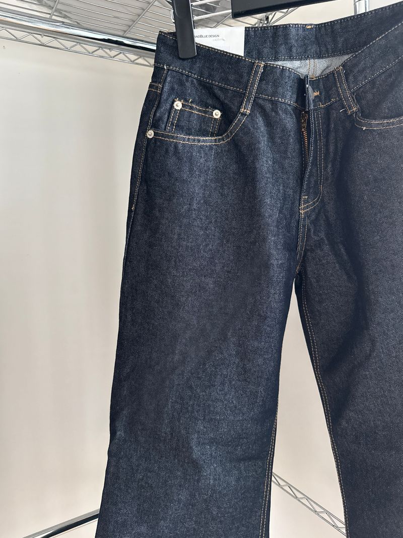 Low-rise denim pants (one color)